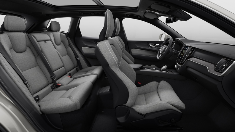 مقاعد فولفو XC60 2024​​
